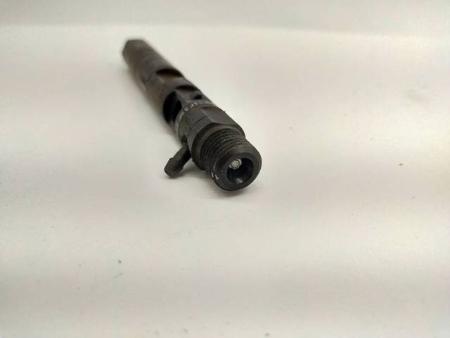 8200421359 Nissan/Infiniti