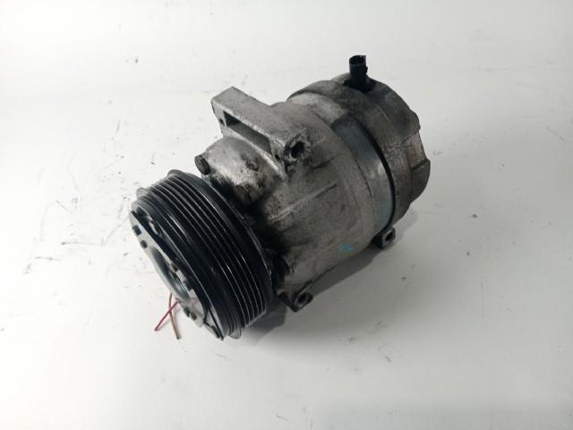 RENAULT 8200424250 Compresor de aire acondicionado comprar Barcelona