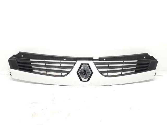 Rejilla delantera Renault Master II desde 70,32 €