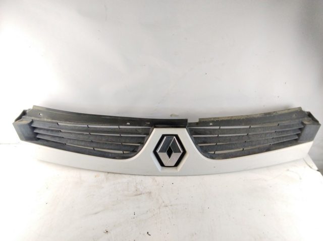 Parrilla de radiador 8200426365 RENAULT