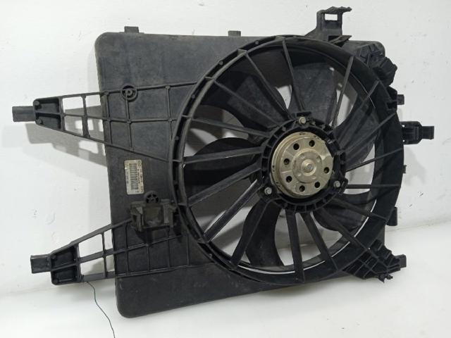 RENAULT 8200427466 Ventilador eléctrico de refrigeración completo (motor y hélice)  disponible España