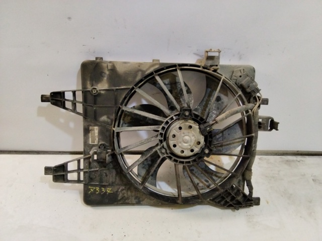 8200427466 RENAULT Ventilador eléctrico de refrigeración completo (motor y hélice)  comprar en Jaén