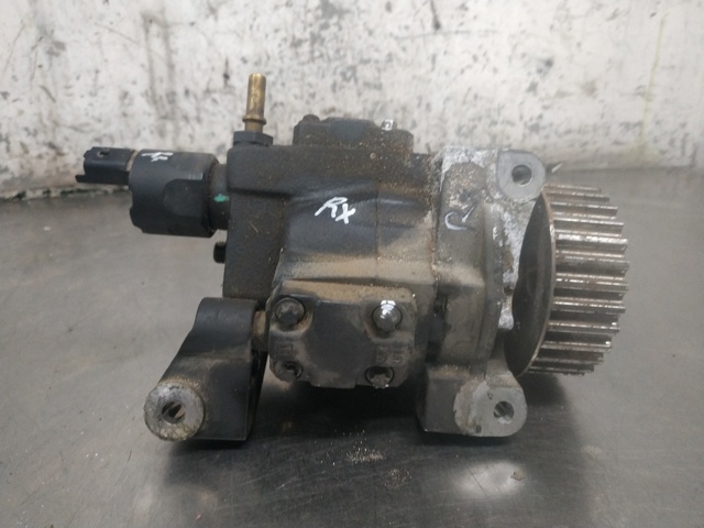 Bomba de alta presión Renault Laguna 3 BT0, BT1