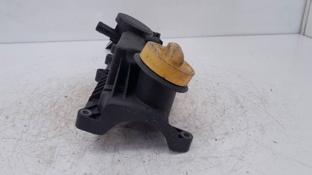 8200433603 Tapa de balancines  en stock Granada