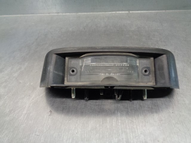 8200434687 RENAULT Luz de matrícula trasera  comprar en Oviedo