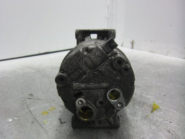 8200436108 RENAULT Compresor de aire acondicionado  disponible Ourense