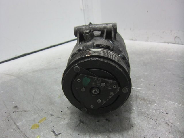 8200436108 Compresor de aire acondicionado  disponible Burgos