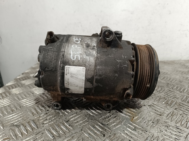 8200436108 RENAULT Compresor de aire acondicionado  comprar en Jaén