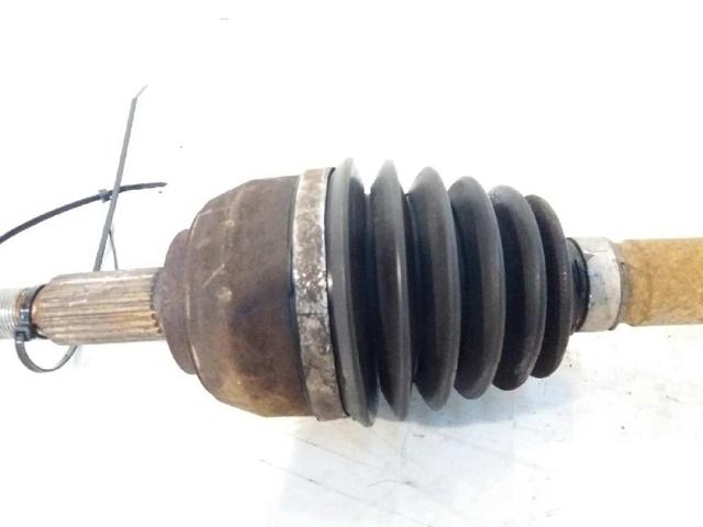 8200436366 RENAULT Semieje delantero derecho  disponible Ourense