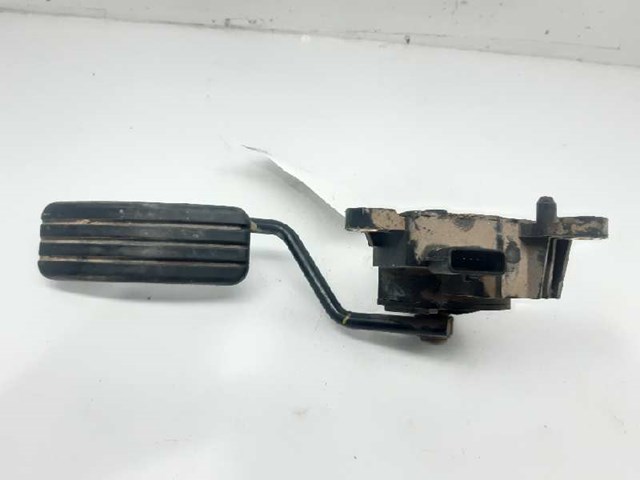 8200436878 RENAULT Pedal del acelerador comprar Bilbao