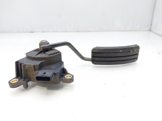RENAULT 8200436878 Pedal del acelerador  en stock Valencia