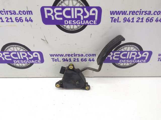 8200436878 RENAULT Pedal del acelerador  disponible Alicante