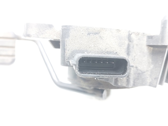 8200436878 Pedal del acelerador  comprar en Pontevedra