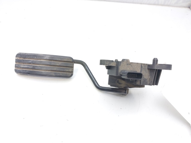 8200436878 RENAULT Pedal del acelerador comprar Madrid
