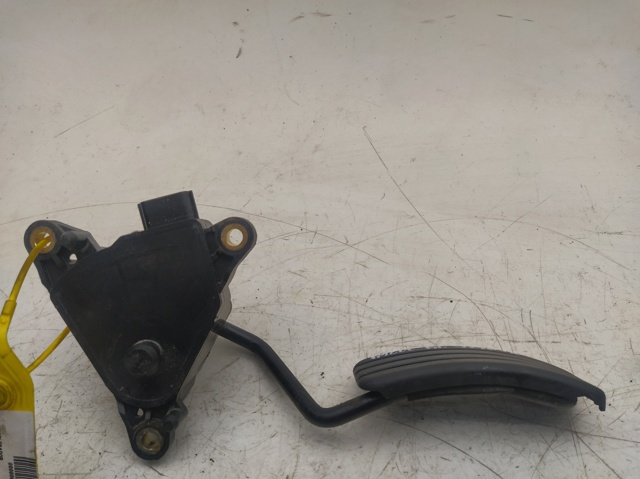 8200436878 RENAULT Pedal del acelerador  comprar en Jaén
