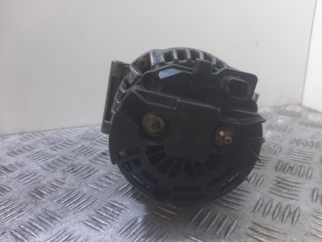 8200438148 RENAULT Alternador  en stock Huelva