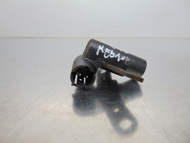 RENAULT 8200439315 Sensor de posición del cigüeñal  disponible España