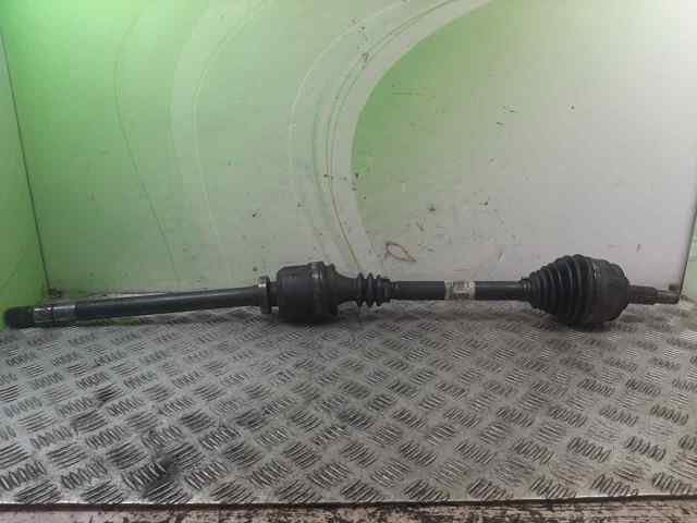RENAULT 8200439891 Semieje delantero derecho  disponible Lugo