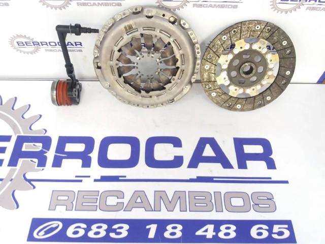 Kit de embrague completo 8200450217 RENAULT