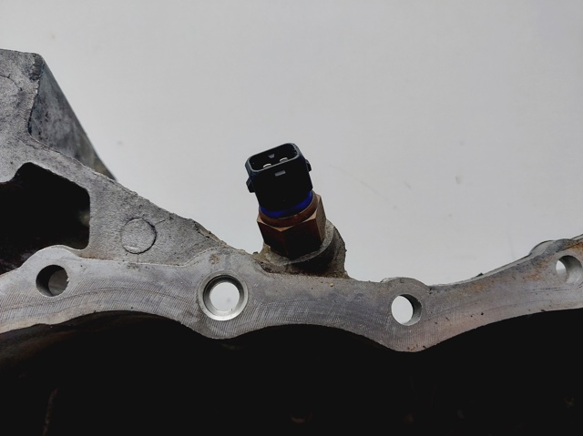 NISSAN 8200451325 Cárter de aceite del motor  en stock Valencia