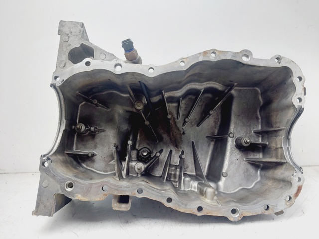 NISSAN 8200451325 Cárter de aceite del motor comprar Barcelona