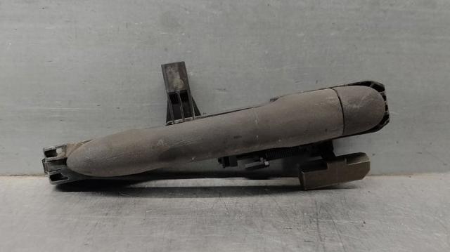 RENAULT 8200452520 Soporte de manija exterior de puerta delantera derecha  en stock Terrassa