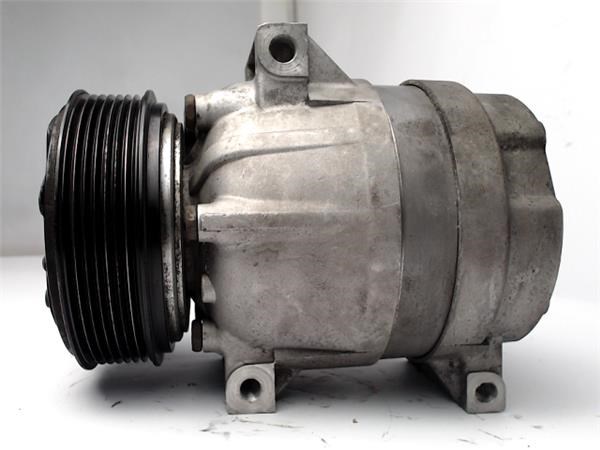 RENAULT 8200454172 Compresor de aire acondicionado  en stock Valencia