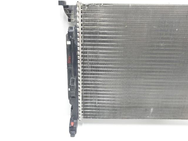 MERCEDES 8200455801 Radiador de refrigeración del motor  comprar en Albacete