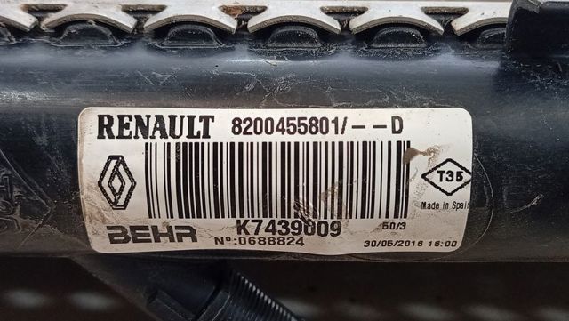 8200455801 RENAULT Radiador  en stock Gandía