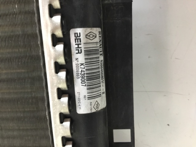 RENAULT 8200455801 Radiador  en stock Valencia