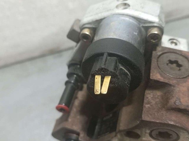 8200457039 Bomba de alta presión de combustible  comprar en Zaragoza