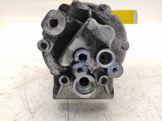 RENAULT 8200457418 Compresor de aire acondicionado comprar Tarragona