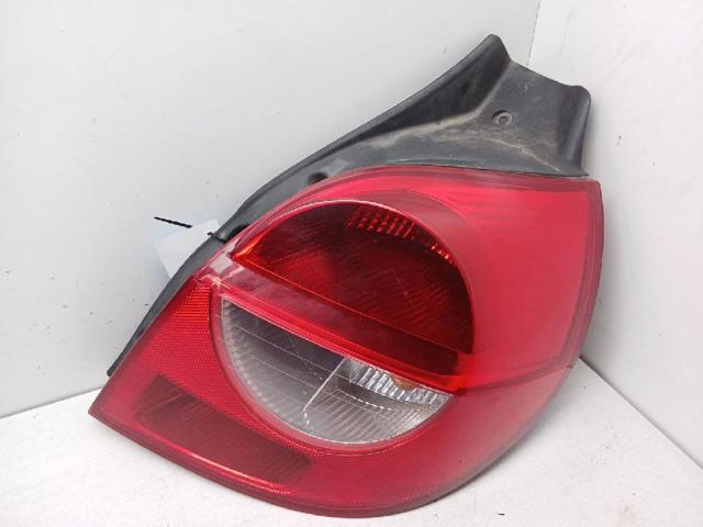 8200459960 RENAULT Piloto trasero derecho comprar Alcalá