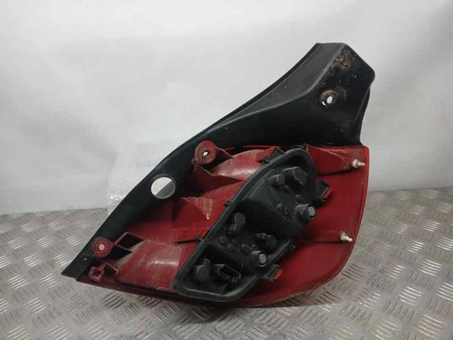 8200459962 Piloto trasero izquierdo  comprar en Zaragoza