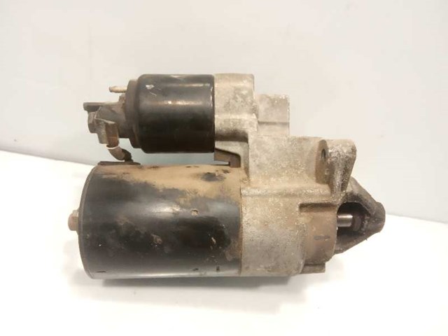 8200466754 Motor de arranque  disponible Burgos