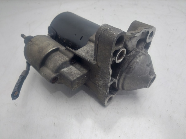 RENAULT 8200466754 Motor de arranque  disponible Valladolid