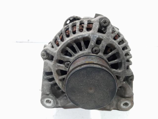8200468131 RENAULT Alternador  disponible Ourense