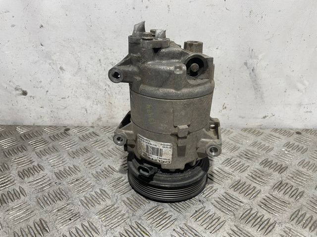 RENAULT 8200470242 Compresor de aire acondicionado  comprar en Ponferrada