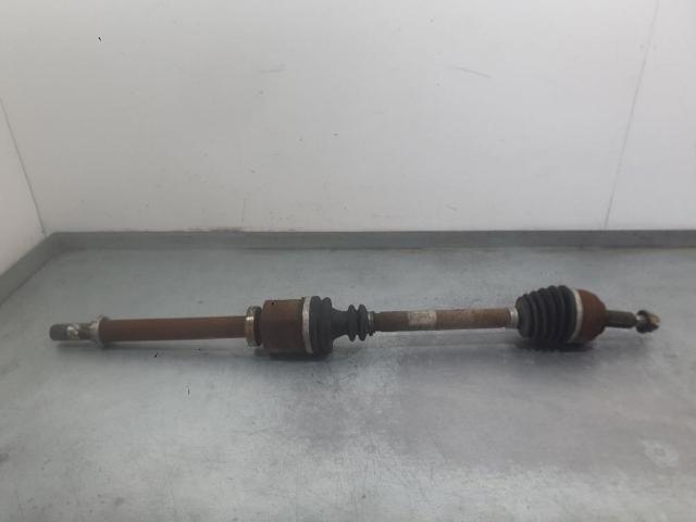 8200472158 RENAULT Semieje delantero derecho comprar Alcalá