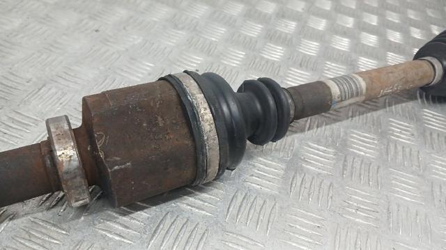 8200472158 Semieje delantero derecho comprar Almería