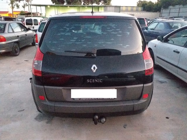 8200474327 Piloto trasero derecho  en stock Granada