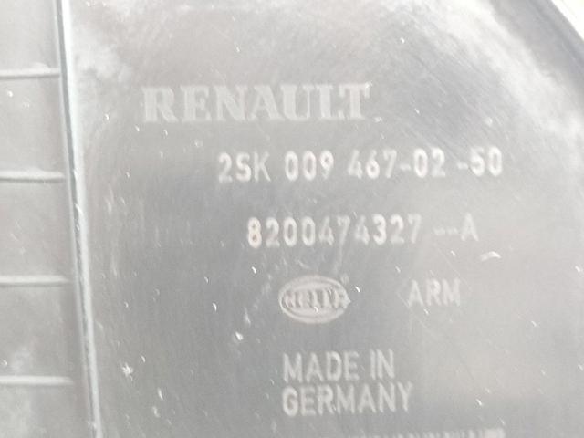 8200474327 Piloto trasero derecho  en stock Granada