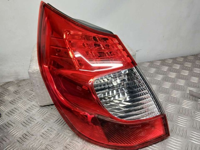 RENAULT 8200474328 Piloto trasero izquierdo comprar Barcelona