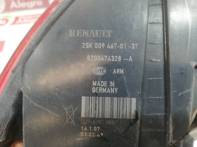 RENAULT 8200474328 Piloto trasero izquierdo  disponible Valladolid