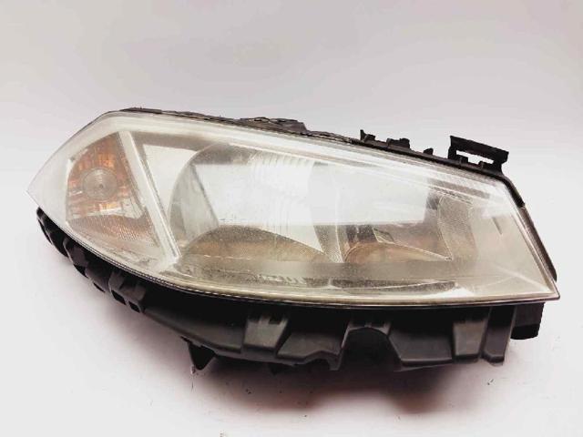 RENAULT 8200476431 Faro derecho  comprar en Ponferrada