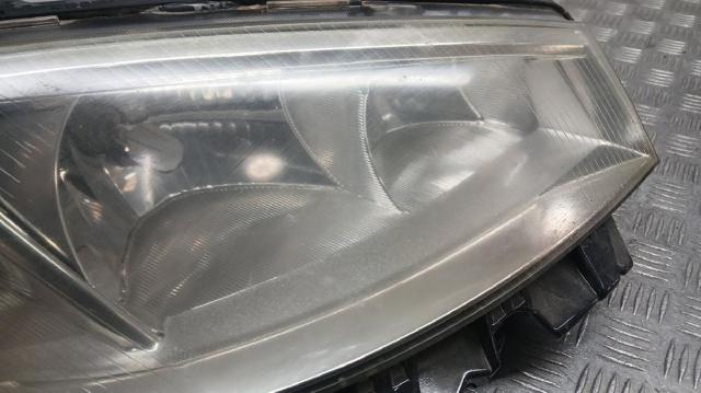 8200476431 RENAULT Faro derecho comprar Bilbao