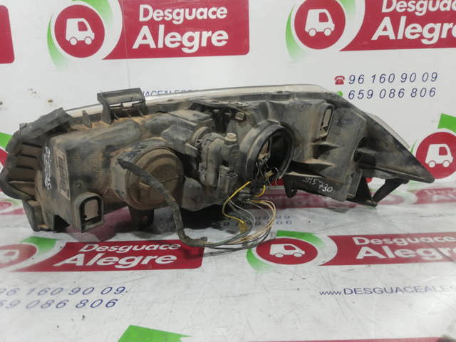 8200476431 RENAULT Faro derecho  disponible Ourense