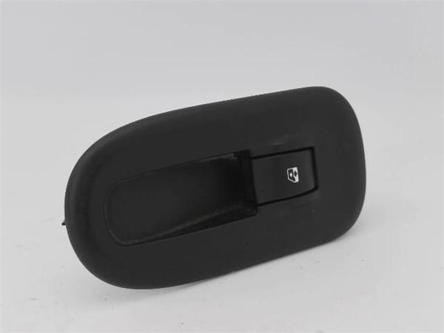 8200476809 RENAULT Botón de encendido del motor del elevalunas delantero derecho  comprar en Jaén