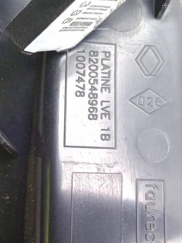 8200476809 Botón de elevalunas delantero derecho  en stock Castellón