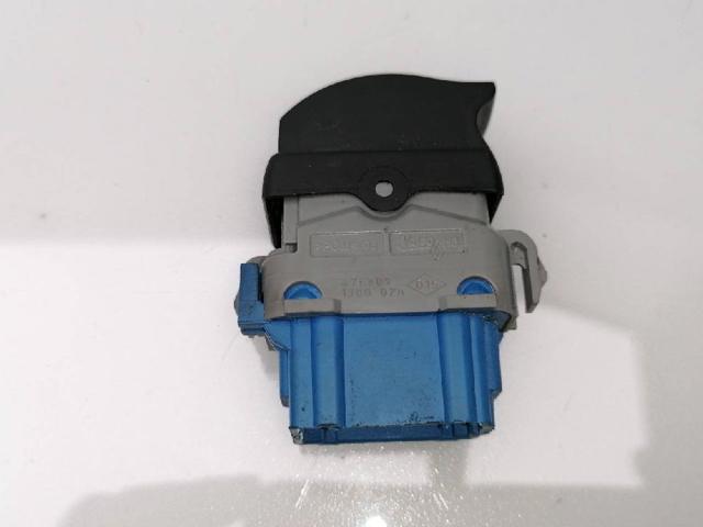 8200476809 Botón de encendido del motor del elevalunas delantero derecho  comprar en Reus